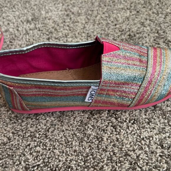 Girls TOMS Glitter Sparkle Rainbow Alpargata Shoe (Size 2) - Picture 2 of 3